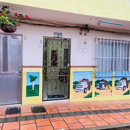 Апартаменти Vivienda Turistica El Zocalo Гуатапе Екстер'єр фото
